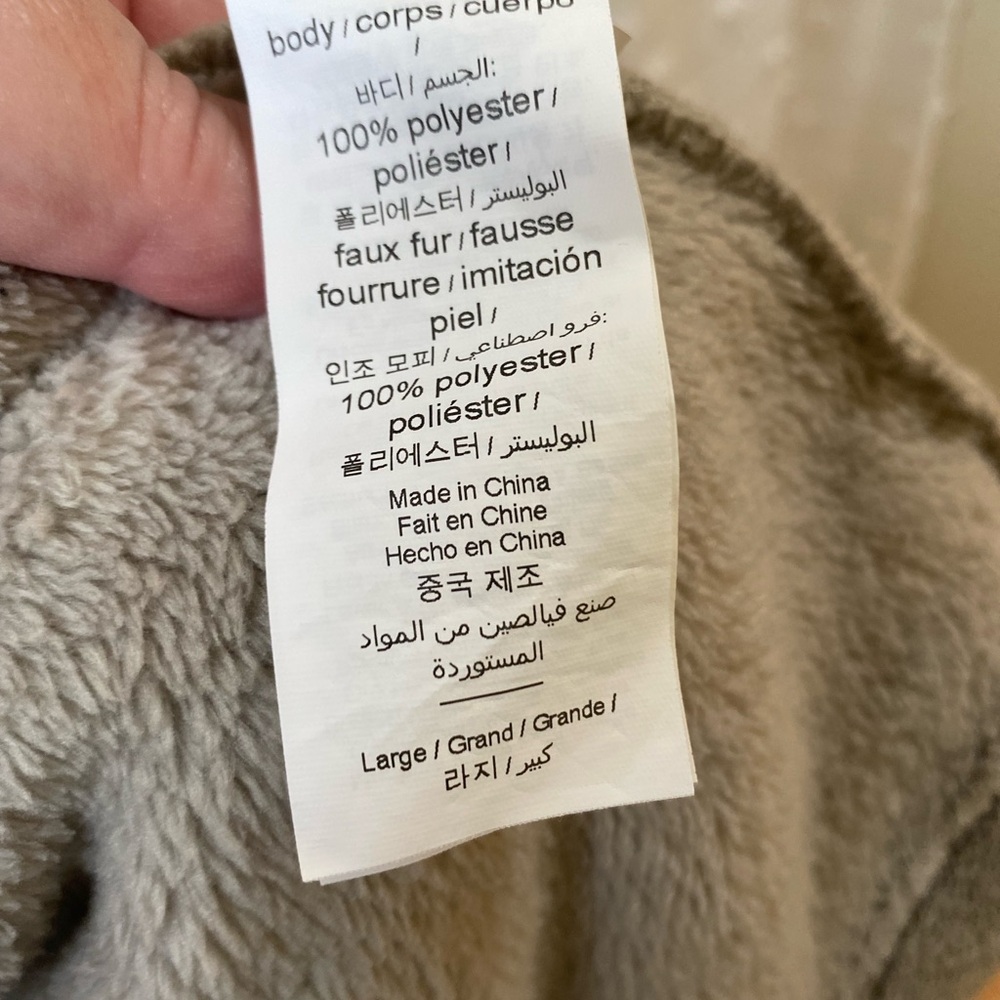 Pottery Barn Robe - Picture 6 of 6